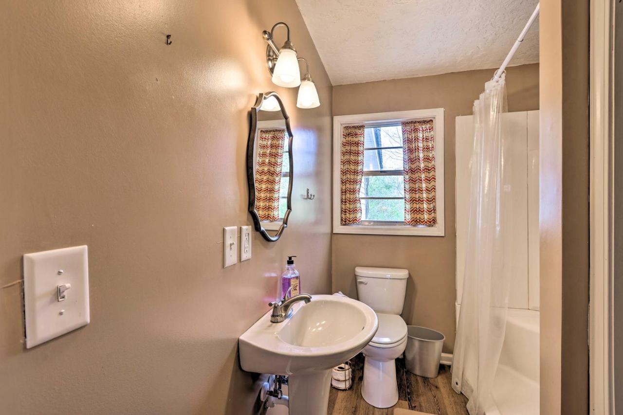 Charming Gadsden Home With Golf Course Views! Exterior photo