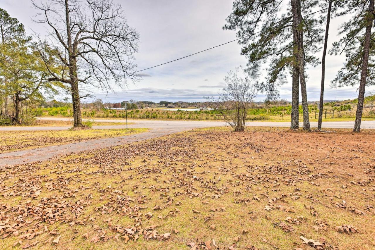 Charming Gadsden Home With Golf Course Views! Exterior photo